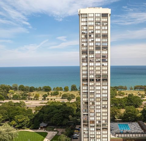 5455 N Sheridan Road 2206 Chicago IL 60640