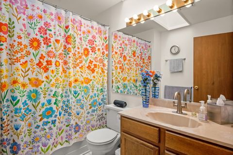 Tiny photo for 1923 Ozark Parkway, Algonquin, IL 60102 (MLS # 12554279)