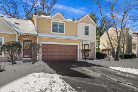 Tiny photo for 1923 Ozark Parkway, Algonquin, IL 60102 (MLS # 12554279)