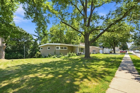 Tiny photo for 2510 7th Street, Moline, IL 61265 (MLS # 12743725)