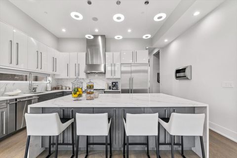 Tiny photo for 1341 Pfingsten Road, Northbrook, IL 60062 (MLS # 12551018)