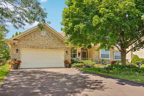 Photo of 5715 Saddle Ridge, Johnsburg, IL 60051 (MLS # 12692092)