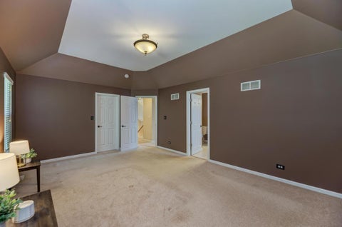 Tiny photo for 496 Bennett Drive, North Aurora, IL 60542 (MLS # 12625770)