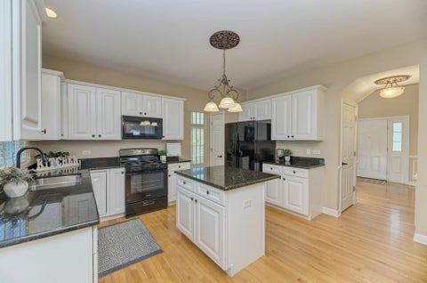 Tiny photo for 496 Bennett Drive, North Aurora, IL 60542 (MLS # 12625770)