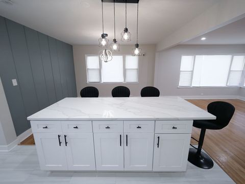 Tiny photo for 8415 Trumbull Avenue, Skokie, IL 60076 (MLS # 12525709)