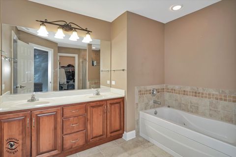 Tiny photo for 8638 SADDLEBRED Court, Frankfort, IL 60423 (MLS # 12657657)