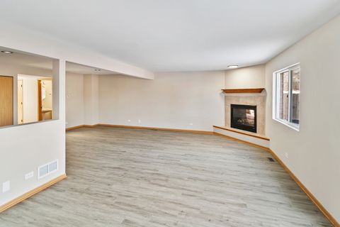 Tiny photo for 2814 140th Place, Blue Island, IL 60406 (MLS # 12621717)