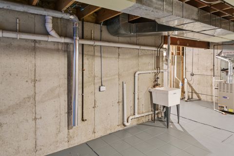 Tiny photo for 2814 140th Place, Blue Island, IL 60406 (MLS # 12621717)