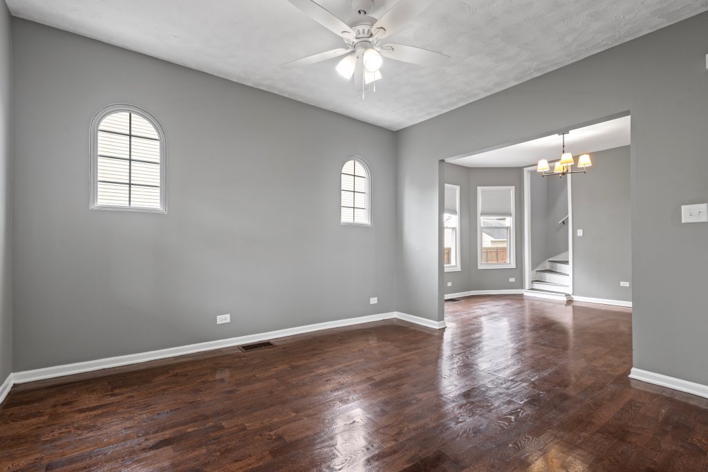 234 S 12th Avenue