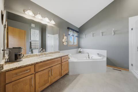 Tiny photo for 10800 Ridgewood Drive, Palos Park, IL 60464 (MLS # 12712932)