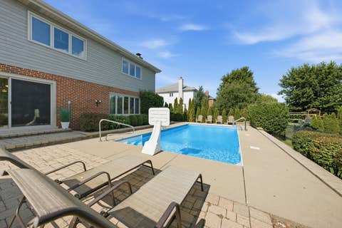 Tiny photo for 10800 Ridgewood Drive, Palos Park, IL 60464 (MLS # 12712932)