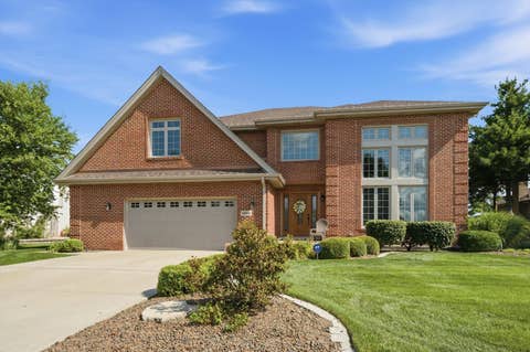 Photo of 10800 Ridgewood Drive, Palos Park, IL 60464 (MLS # 12712932)