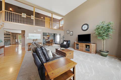 Tiny photo for 10800 Ridgewood Drive, Palos Park, IL 60464 (MLS # 12712932)