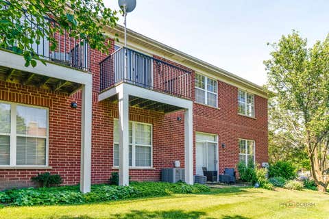 Tiny photo for 1002 Kensington Drive, Northbrook, IL 60062 (MLS # 12708099)