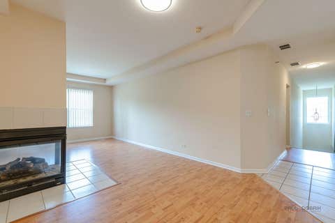 Tiny photo for 1002 Kensington Drive, Northbrook, IL 60062 (MLS # 12708099)