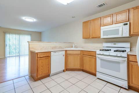 Tiny photo for 1002 Kensington Drive, Northbrook, IL 60062 (MLS # 12708099)