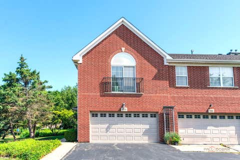 Photo of 1002 Kensington Drive, Northbrook, IL 60062 (MLS # 12708099)