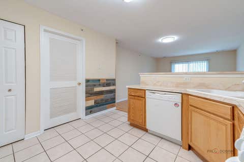 Tiny photo for 1002 Kensington Drive, Northbrook, IL 60062 (MLS # 12708099)