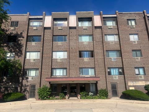 Photo of 4623 N Chester Avenue #110, Chicago, IL 60656 (MLS # 12688396)