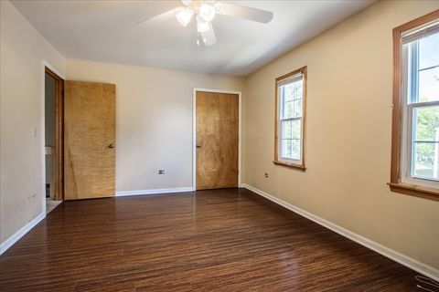 Tiny photo for 105 S Canyon Drive, Bolingbrook, IL 60490 (MLS # 12458040)