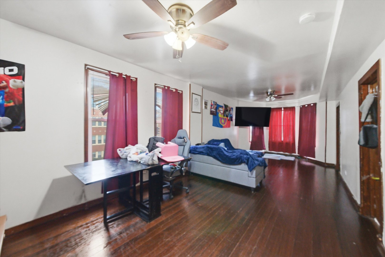 5969 W Augusta Boulevard