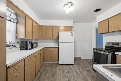 Tiny photo for 1031 Glenwood Avenue, Waukegan, IL 60085 (MLS # 12754837)