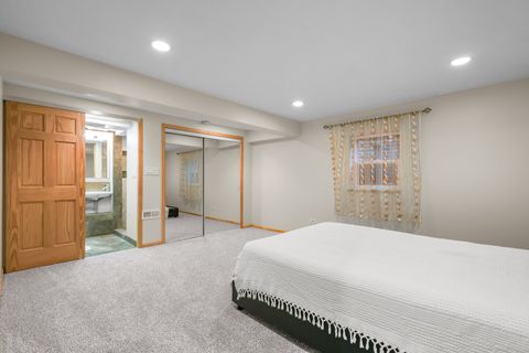 Tiny photo for 334 Plumwood Court, Vernon Hills, IL 60061 (MLS # 12633592)