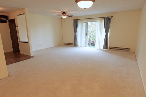 Tiny photo for 9605 S Komensky Avenue #101, Oak Lawn, IL 60453 (MLS # 12795356)