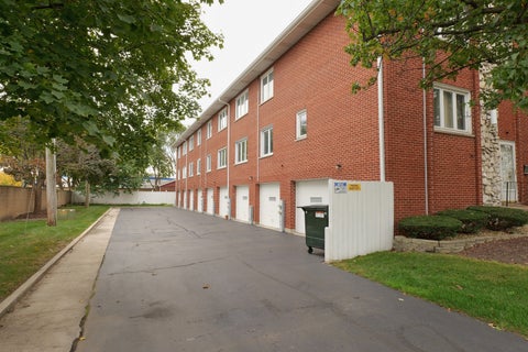 Tiny photo for 9605 S Komensky Avenue #101, Oak Lawn, IL 60453 (MLS # 12795356)