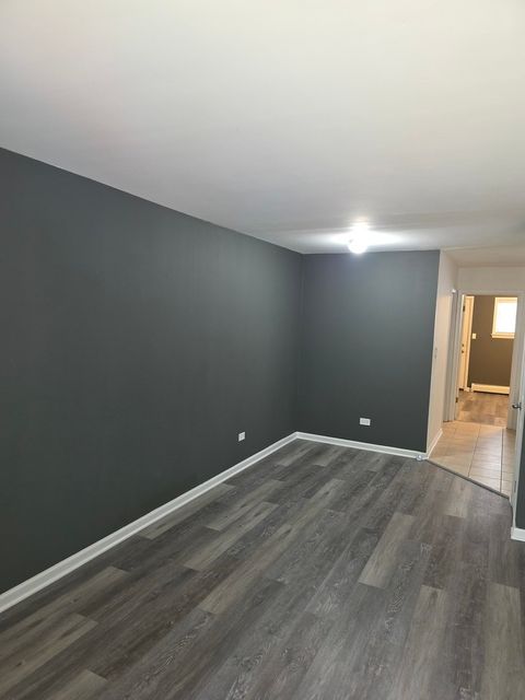 Tiny photo for 1115 Holiday Lane #17, Des Plaines, IL 60016 (MLS # 12449748)