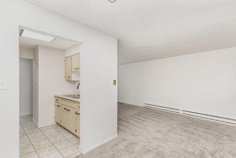 Tiny photo for 9724 S Karlov Avenue #103, Oak Lawn, IL 60453 (MLS # 12522055)