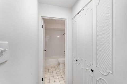 Tiny photo for 9724 S Karlov Avenue #103, Oak Lawn, IL 60453 (MLS # 12522055)