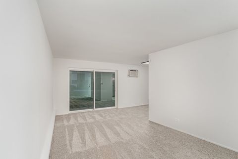 Tiny photo for 9724 S Karlov Avenue #103, Oak Lawn, IL 60453 (MLS # 12522055)