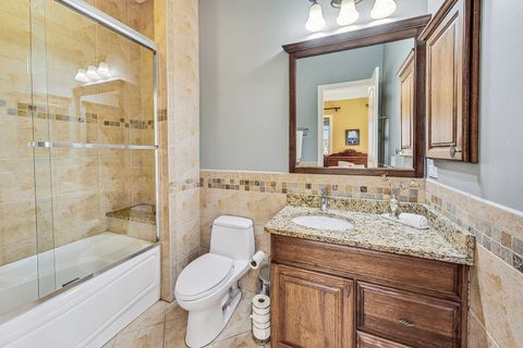 Tiny photo for 428 S Clifton Avenue, Park Ridge, IL 60068 (MLS # 12488824)