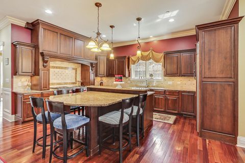 Tiny photo for 428 S Clifton Avenue, Park Ridge, IL 60068 (MLS # 12488824)