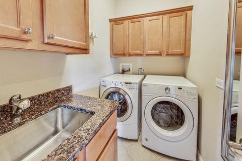 Tiny photo for 428 S Clifton Avenue, Park Ridge, IL 60068 (MLS # 12488824)