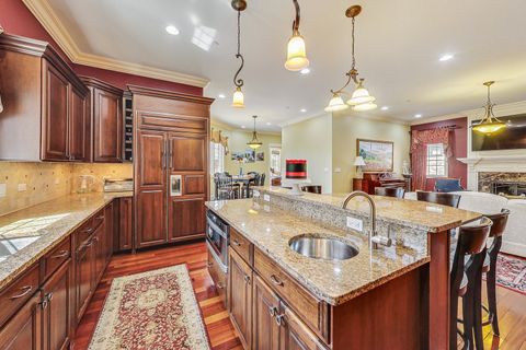 Tiny photo for 428 S Clifton Avenue, Park Ridge, IL 60068 (MLS # 12488824)