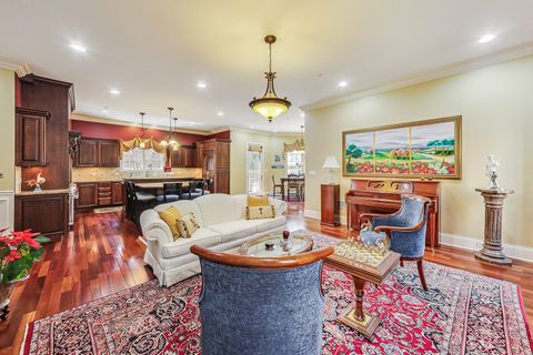 Tiny photo for 428 S Clifton Avenue, Park Ridge, IL 60068 (MLS # 12488824)