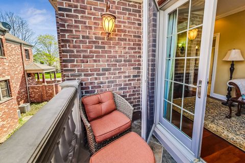 Tiny photo for 428 S Clifton Avenue, Park Ridge, IL 60068 (MLS # 12488824)