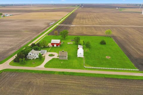 Tiny photo for 303 2900E County Road, Rutland, IL 61358 (MLS # 12635068)