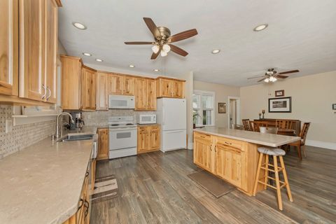Tiny photo for 303 2900E County Road, Rutland, IL 61358 (MLS # 12635068)