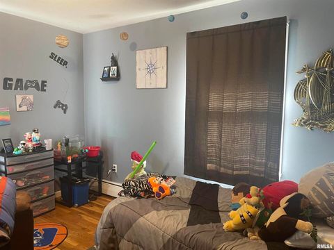 Tiny photo for 217 APPLE Lane, Anna, IL 62906 (MLS # EB456753)