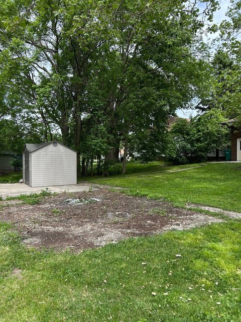 Tiny photo for 904 Johnson Street, Streator, IL 61364 (MLS # 12384774)