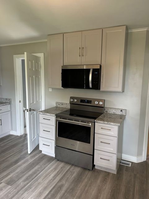 Tiny photo for 904 Johnson Street, Streator, IL 61364 (MLS # 12384774)