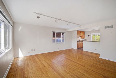 Tiny photo for 710 Dodge Avenue, Evanston, IL 60202 (MLS # 12568248)