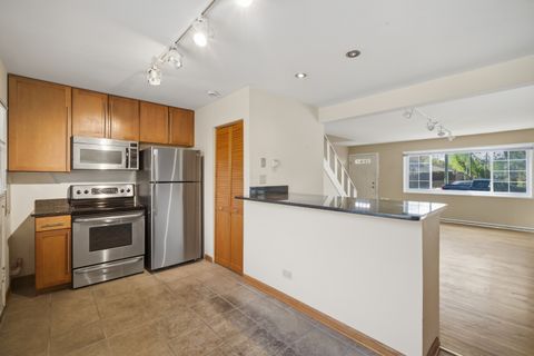 Tiny photo for 710 Dodge Avenue, Evanston, IL 60202 (MLS # 12568248)