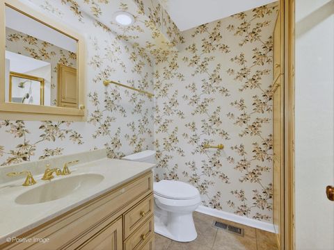 Tiny photo for Oakbrook Terrace, IL 60181 (MLS # 12522149)