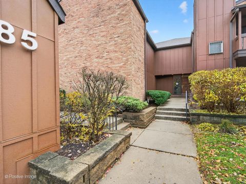 Tiny photo for Oakbrook Terrace, IL 60181 (MLS # 12522149)