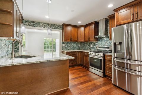 Tiny photo for 168 Thornhurst Road, Bolingbrook, IL 60440 (MLS # 12480734)