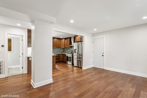 Tiny photo for 168 Thornhurst Road, Bolingbrook, IL 60440 (MLS # 12480734)